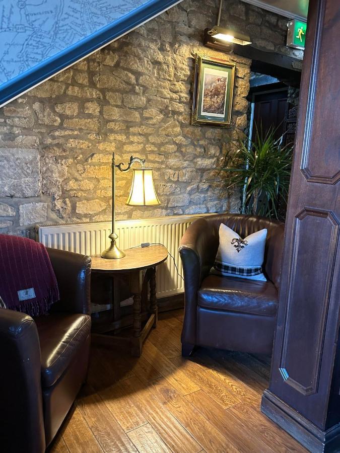 Burford Lodge Hotel - Adults Only Exteriör bild